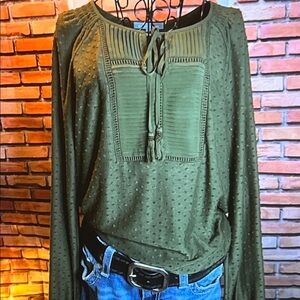 👚 Daniel Rainn Olive Lace Detail Blouse – Sz Large (NWOT) / N
